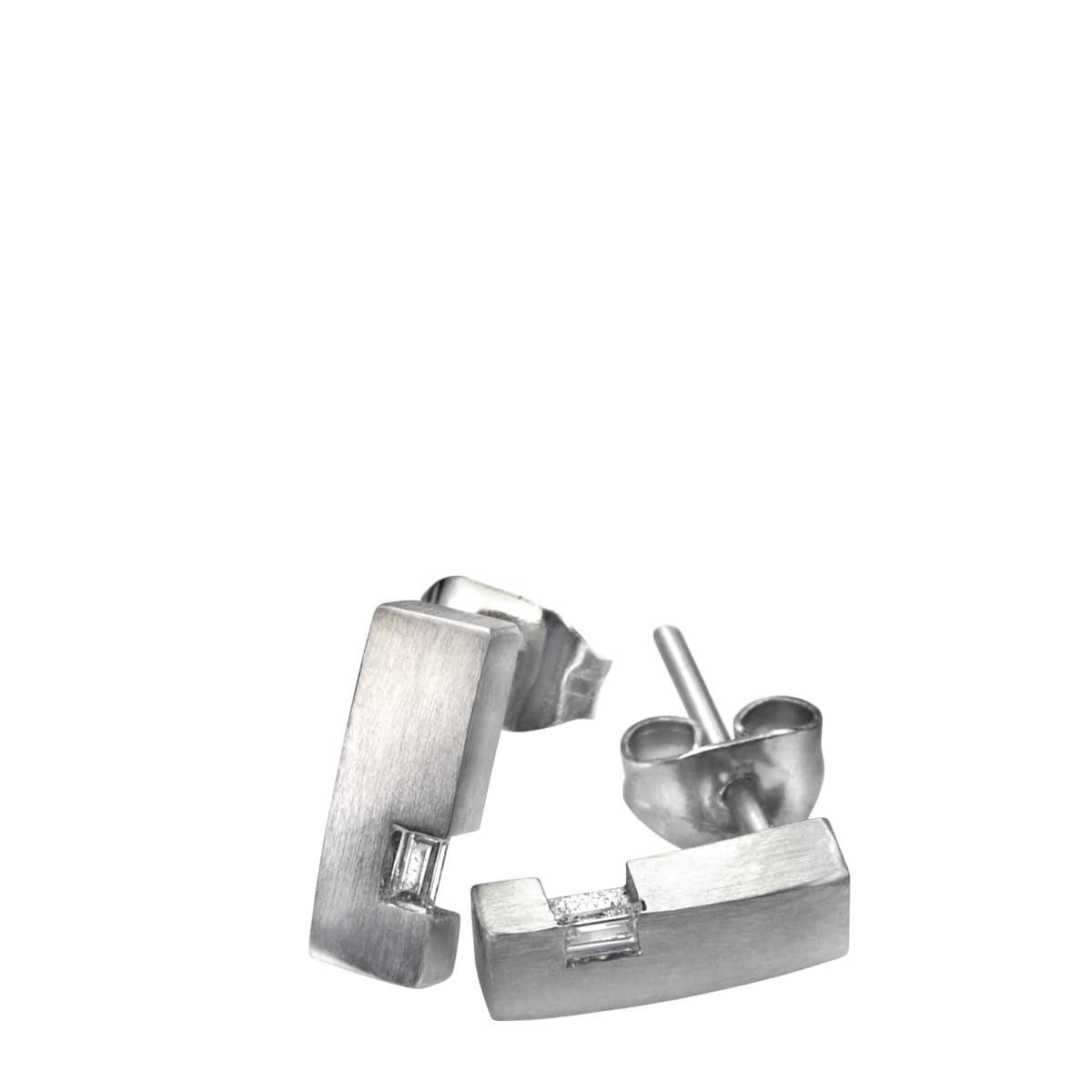 BAGUETTE DIAMOND EARRING