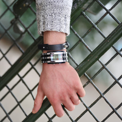 MK2 CIRCUIT SLATE wrist view 2