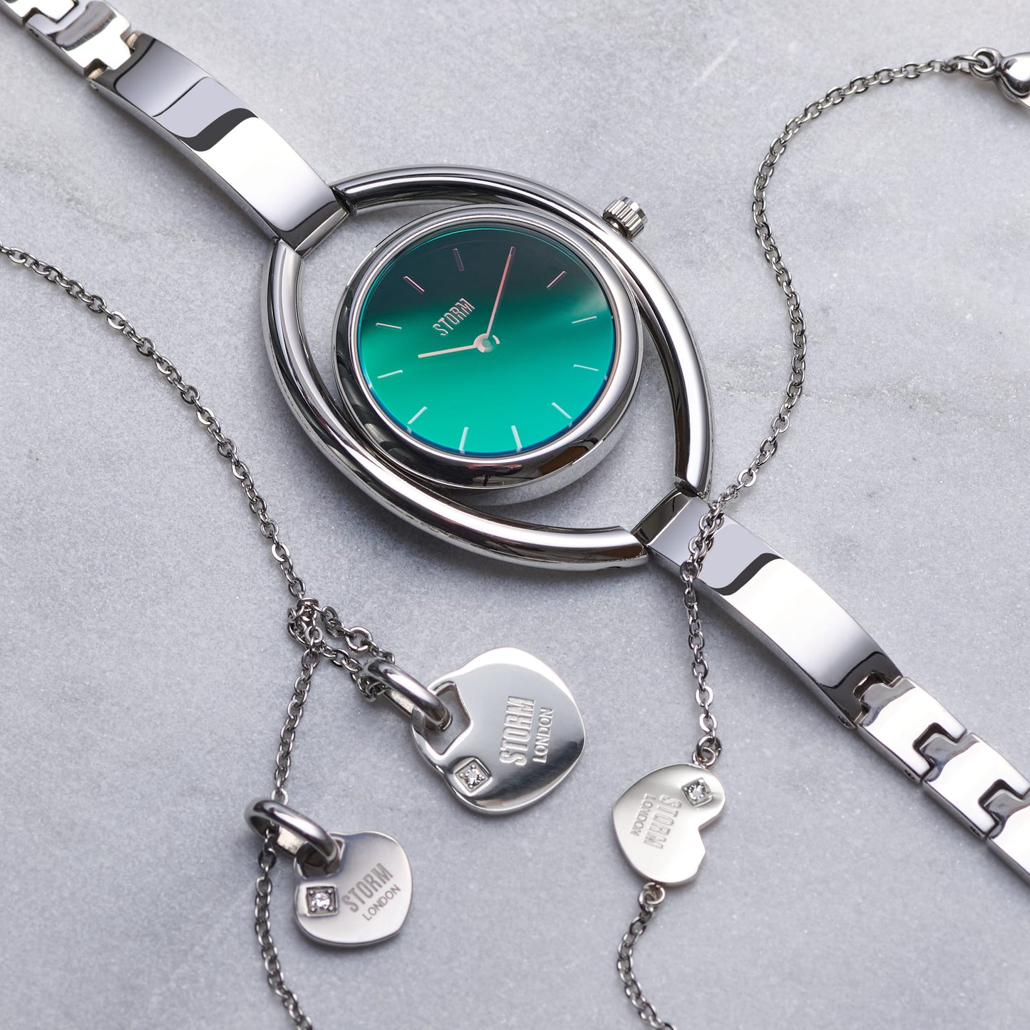 STORM ORLENA LAZER GREEN WITH HEART JEWELLERY