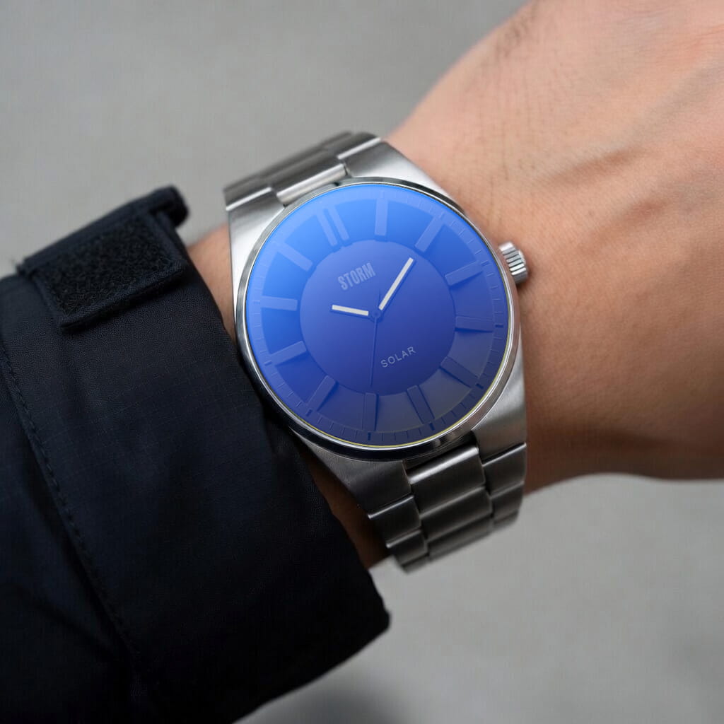 SOLARON_LAZER_BLUE_WRIST