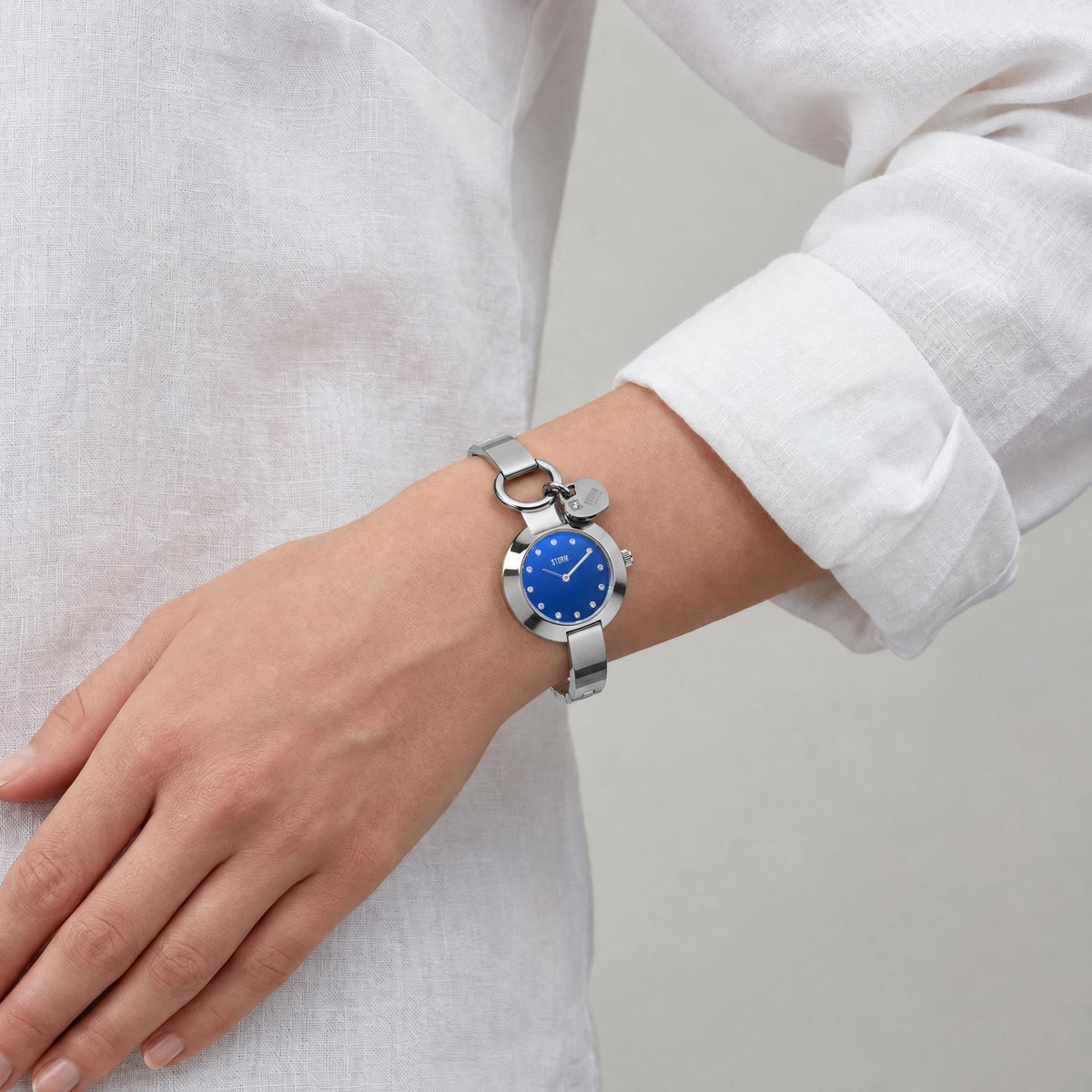 STORMELE LAZER BLUE WRIST 2