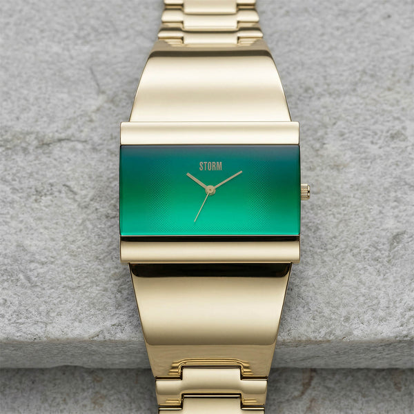 MODERN ELEGANCE  - MEDIA