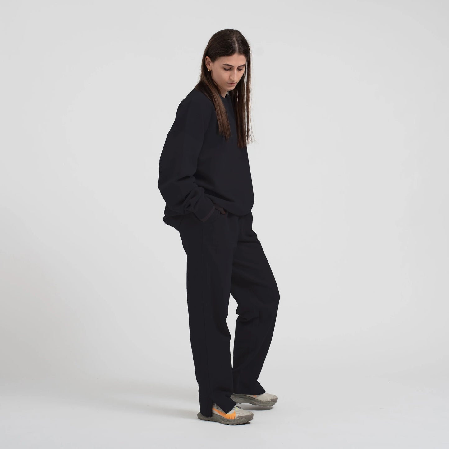 ESSENTIAL SIDE SLIT SWEATPANTS MIDNIGHT