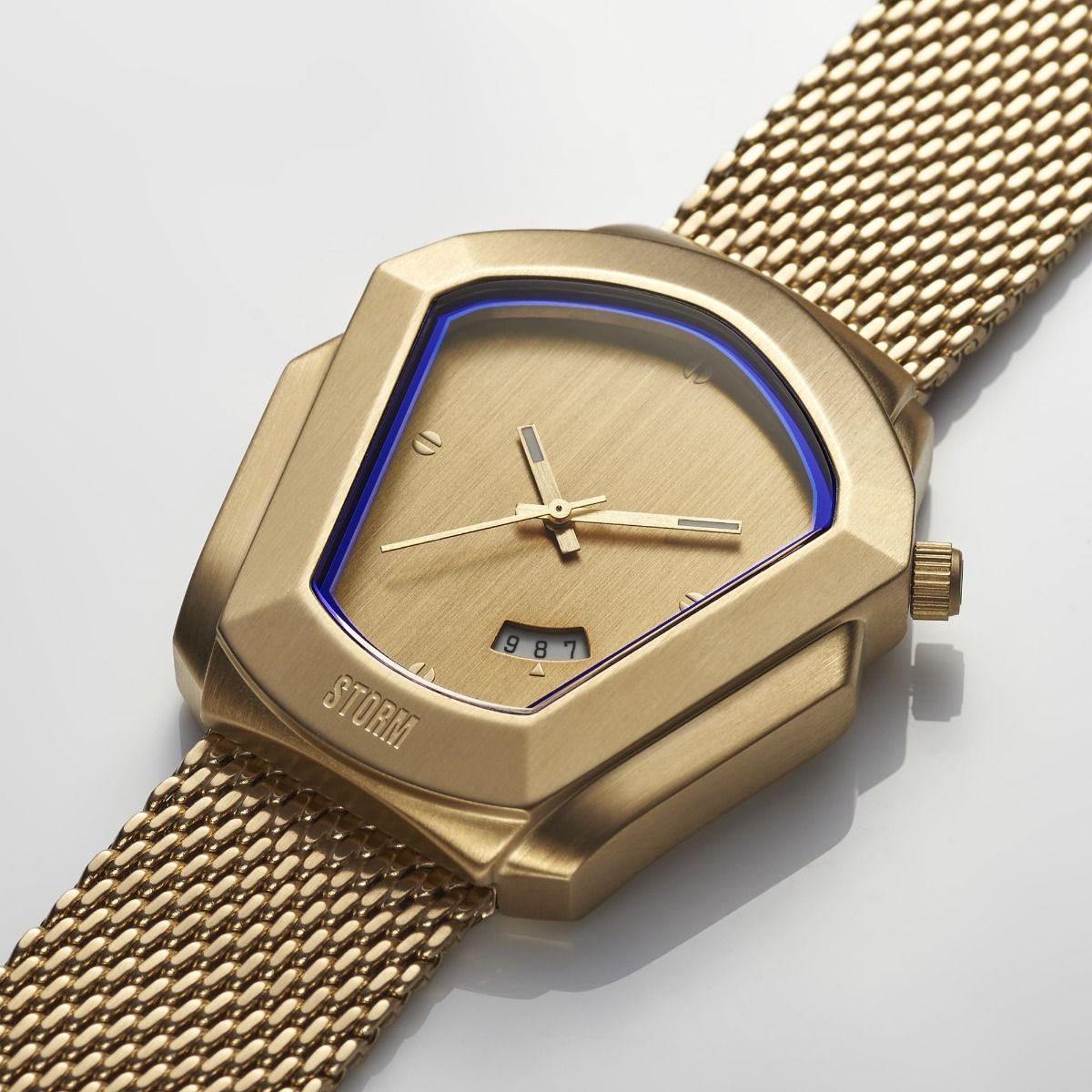 Gold watches for discount me